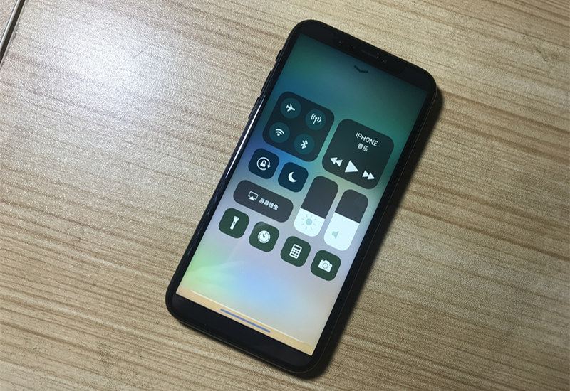 室友花1500收了ipad,iphonex开箱测评
