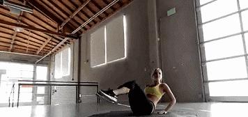 马甲线和人鱼线的区别是,马甲线和人鱼线可以同时有吗