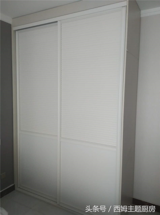 移门衣柜和手拉门衣柜哪个好,移门衣柜好还是开门衣柜好