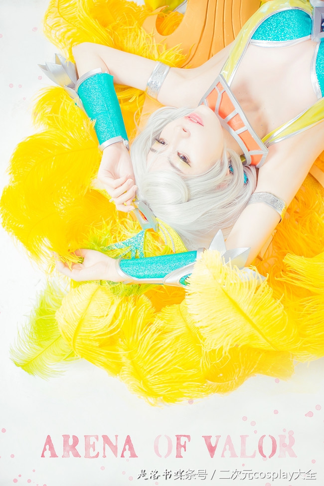 美女小姐姐cos妲己热情桑巴,王者荣耀夏日游戏节妲己cos