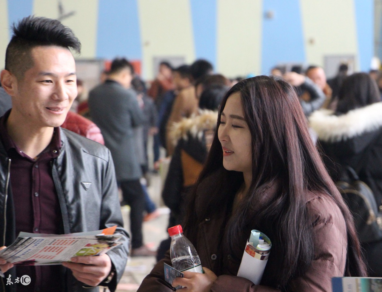 追求女孩子短信不回怎么办,不回短信的高情商回复