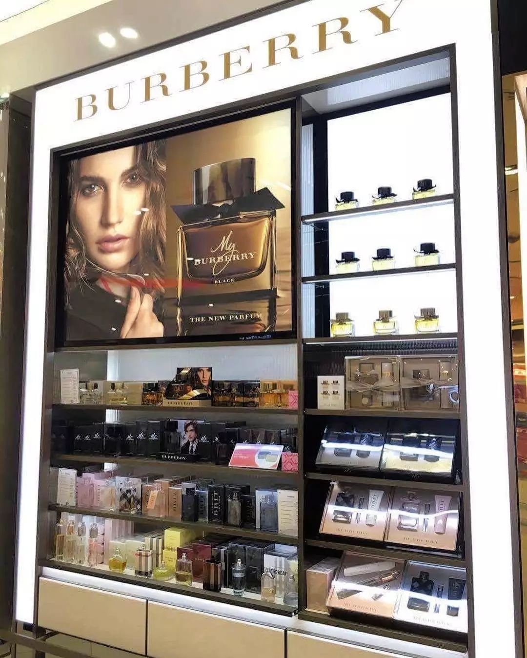 超详细迪拜21小时转机攻略 (迪拜转机有3个小时攻略吗)