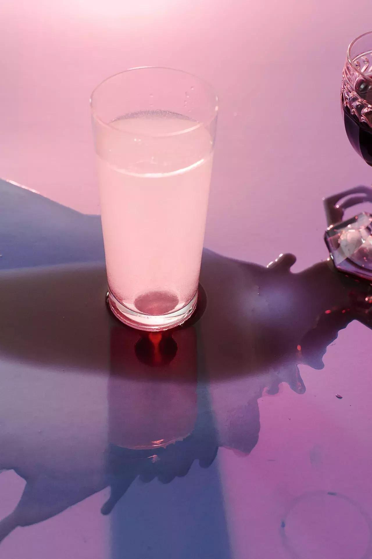 喝葡萄酒多了头疼怎么办,喝葡萄酒头昏眼花