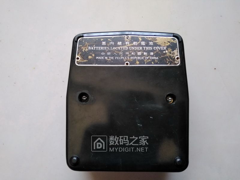 一块1964年2月上海震华电器厂制造500型万用表！