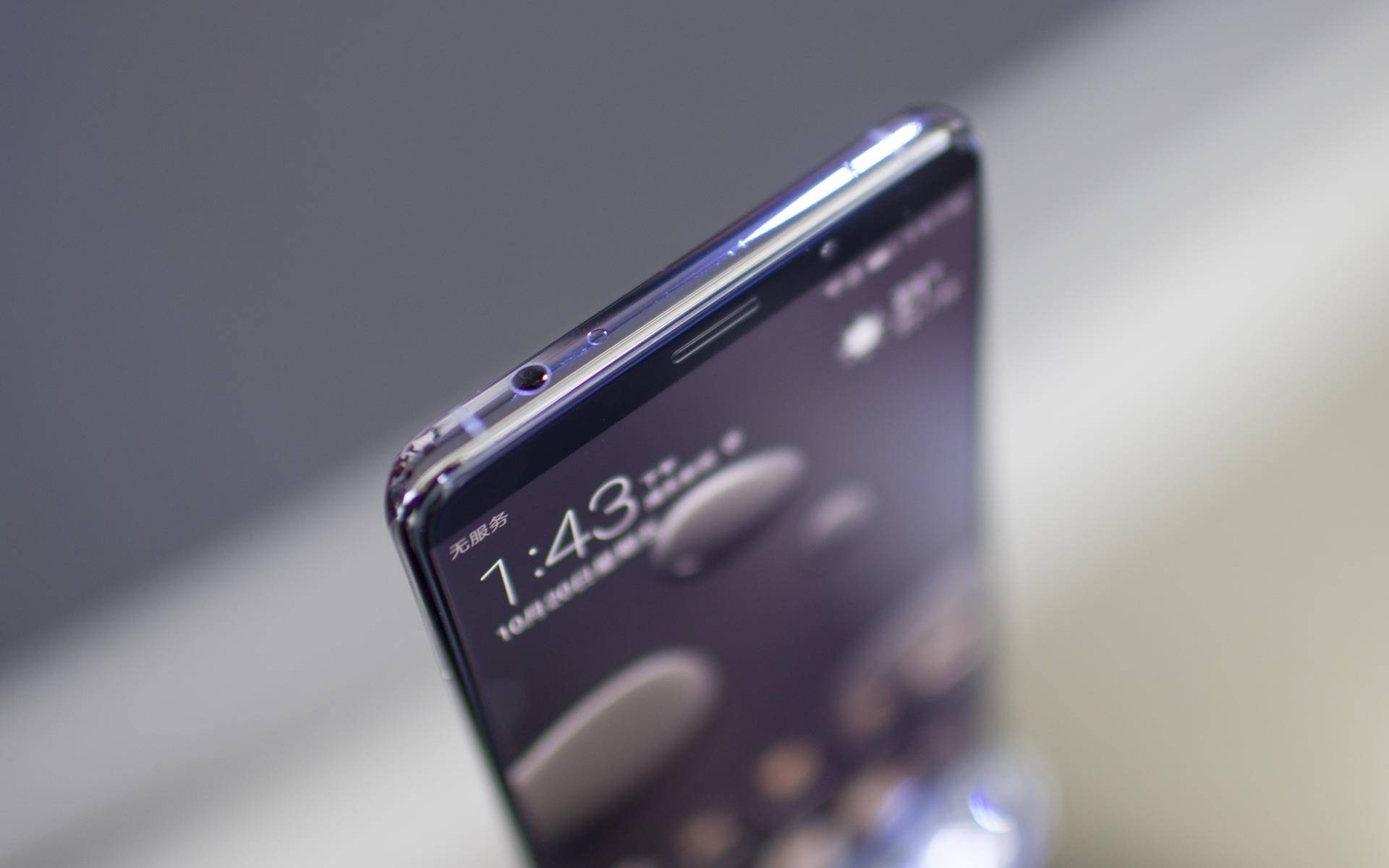 华为mate10哪个颜色最适合,华为mate10亮黑版确实很漂亮