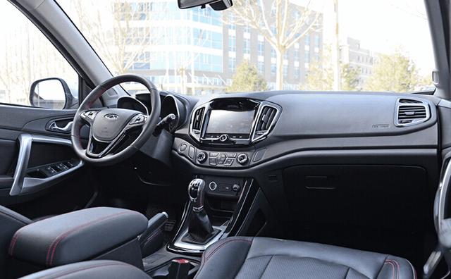 十万以内高配suv,试驾十万以内性价比高的车