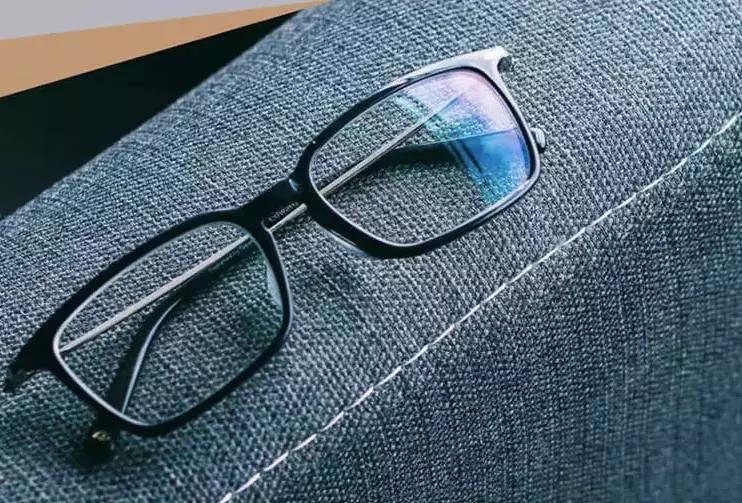 怎么找适合自己脸型的眼镜,测试自己脸型适合什么眼镜