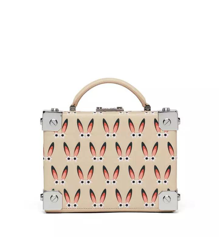 mcm韩国免税代购新款,mcm韩国免税店官网价格表