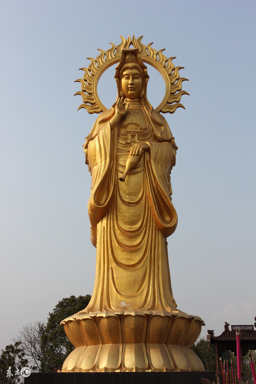 家中风水佛菩萨摆放,家中供奉佛的正确朝向