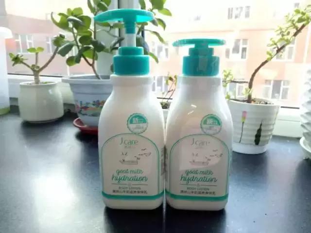 想要皮肤嫩涂什么,想要皮肤紧紧的白白嫩嫩的吃什么