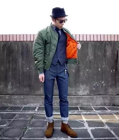 衣服撑变形了要怎么恢复,太瘦了衣服撑不起怎么锻炼