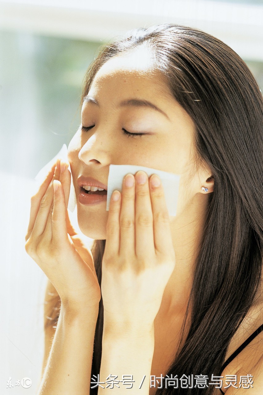 唇妆的卸妆方法,没有卸妆液怎么卸唇妆