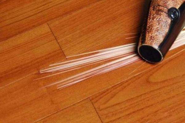 木地板二次铺有缝,木地板铺什么最好看