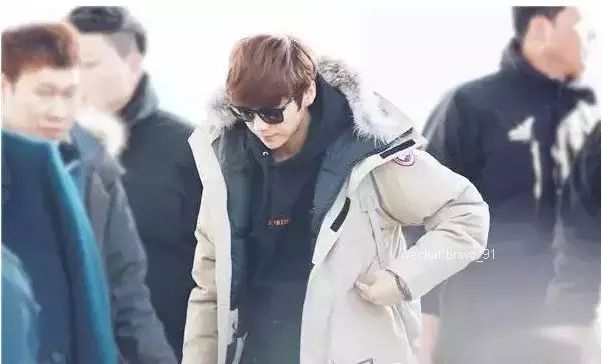 我怕冷但我更怕丑小时代,canadagoose羽绒服穿搭