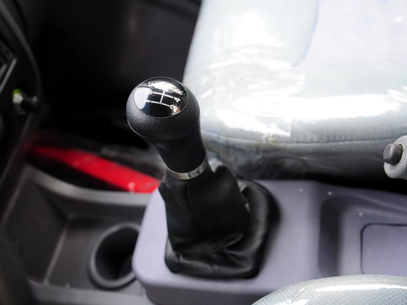 佳宝t57深度评测,一汽佳宝t57左倒车镜