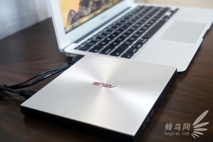 华硕蓝光刻录机,华硕光年刻录机如何使用