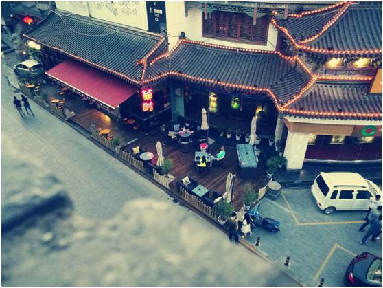 流滑得让你爱不释手荣耀V8全面评测