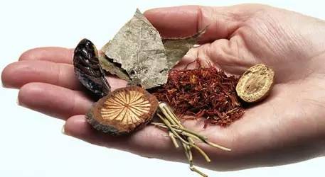 中华医药治痛风最牛方子,中医药治痛风的汤药方