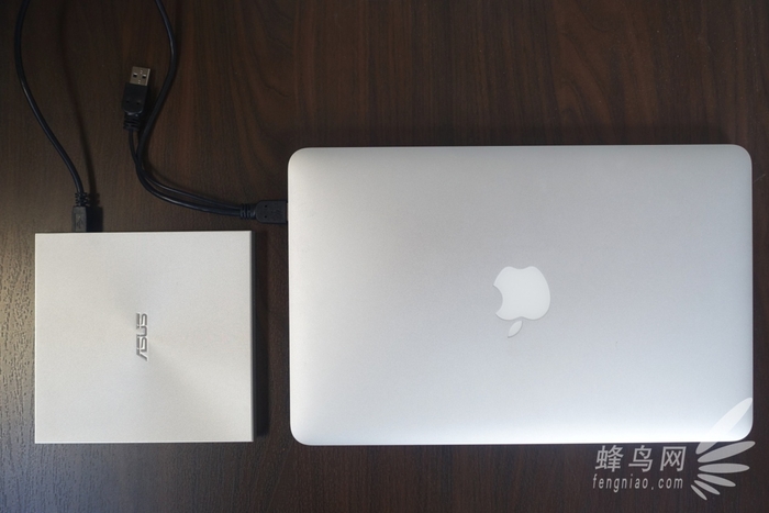 华硕蓝光刻录机,华硕光年刻录机如何使用