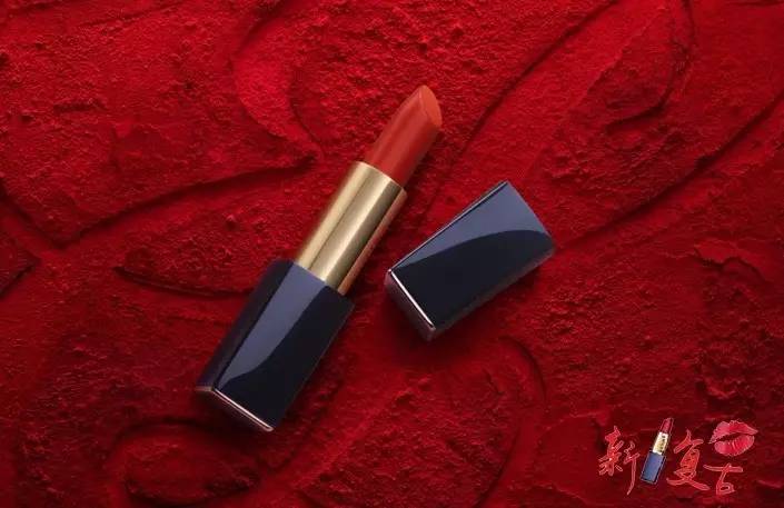 想潮过金小妹？你需要这支口红！