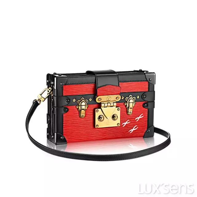 lv男邮差包比价,lv包袋全球大比价