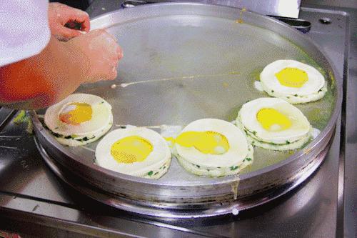 代购界的黑马！星火路新开了一家挤破头才能买到的烧饼！