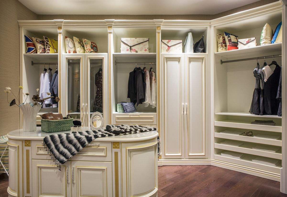 新房衣柜尺寸价格如何计算,新房衣柜面积怎么算