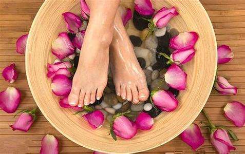 娘娘孙俪都在推崇的冬季养生方法,孙俪养生小妙招泡脚