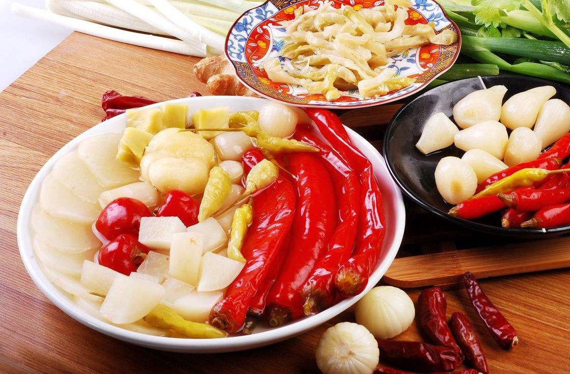 家常坛子泡菜的做法,四川坛子泡菜最正宗的做法