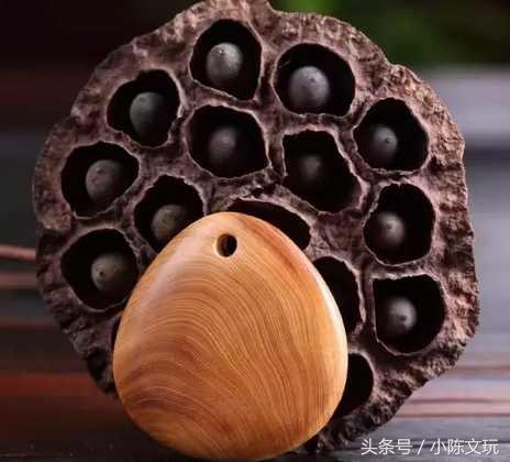 怎样使崖柏瘤疤手把件不开裂,崖柏生料怎么处理可以不开裂