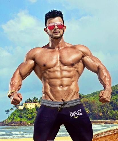 胸肌练大了但是不好看,胸肌练到大小胸怎么办