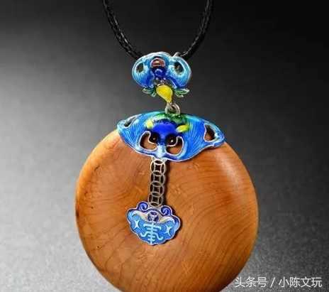 怎样使崖柏瘤疤手把件不开裂,崖柏生料怎么处理可以不开裂