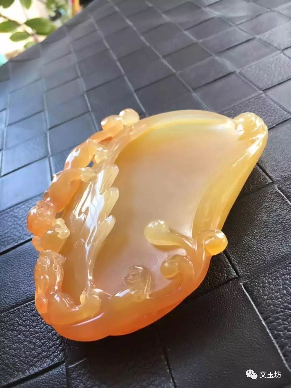 玉器修复专用胶水黄龙玉,黄龙玉手镯润和玉器