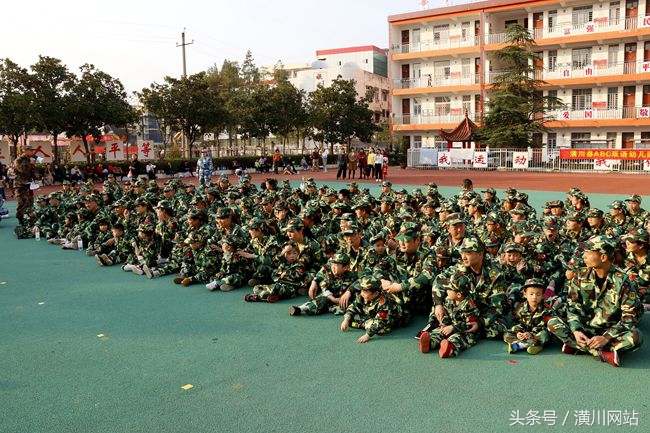 小小兵国防教育幼儿园,潢川县abc双语幼儿园
