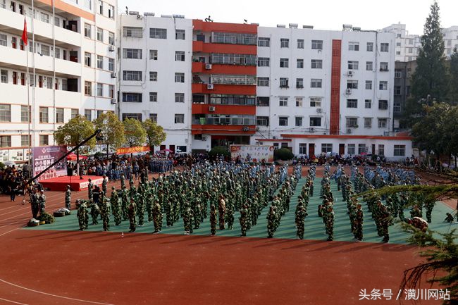 小小兵国防教育幼儿园,潢川县abc双语幼儿园