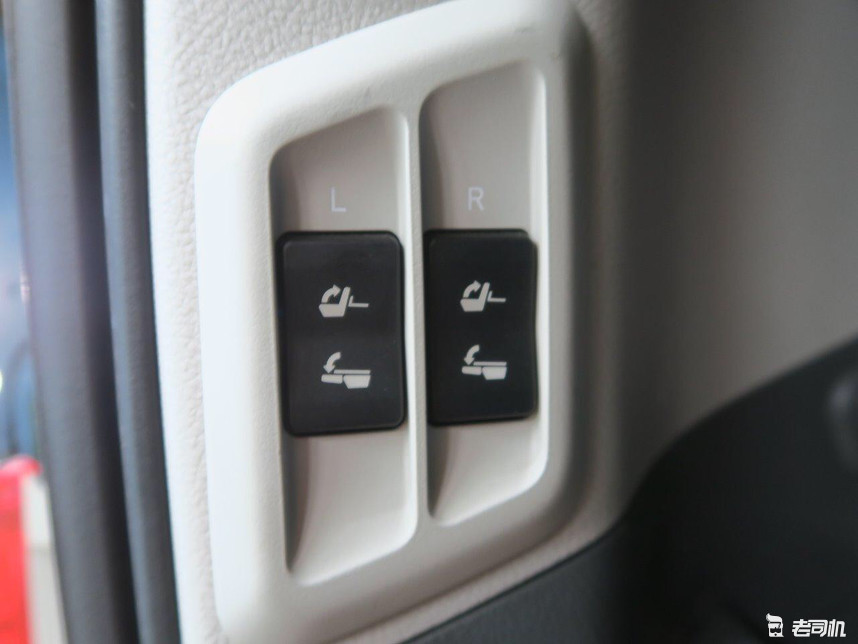 霸道2700老款越野,越野车真正的霸道