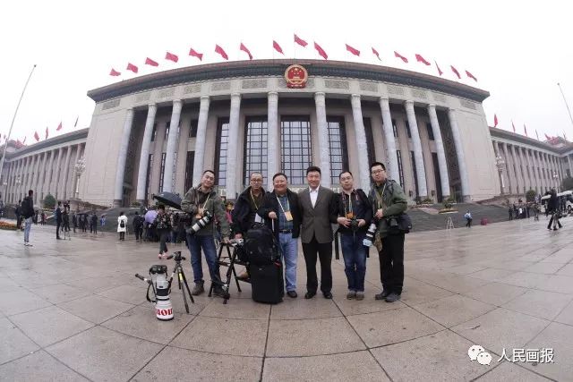 一周画报高清图,走进新时代画报