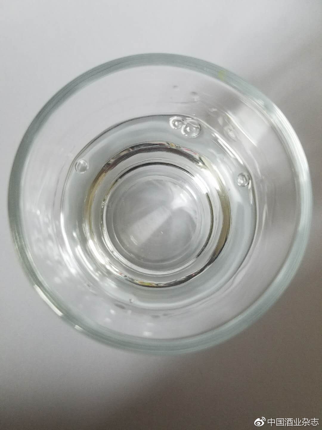 「醉扒鲜——酒评」第二期，“陶娃娃”金六福一坛好酒