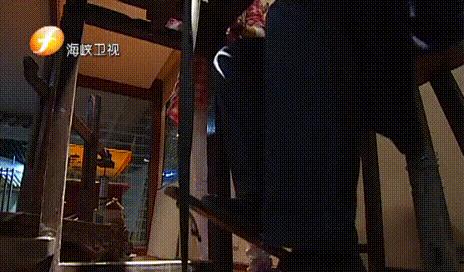 大爷36道工序打磨50年夜光杯，最薄处仅1毫米，用它喝酒千杯不醉