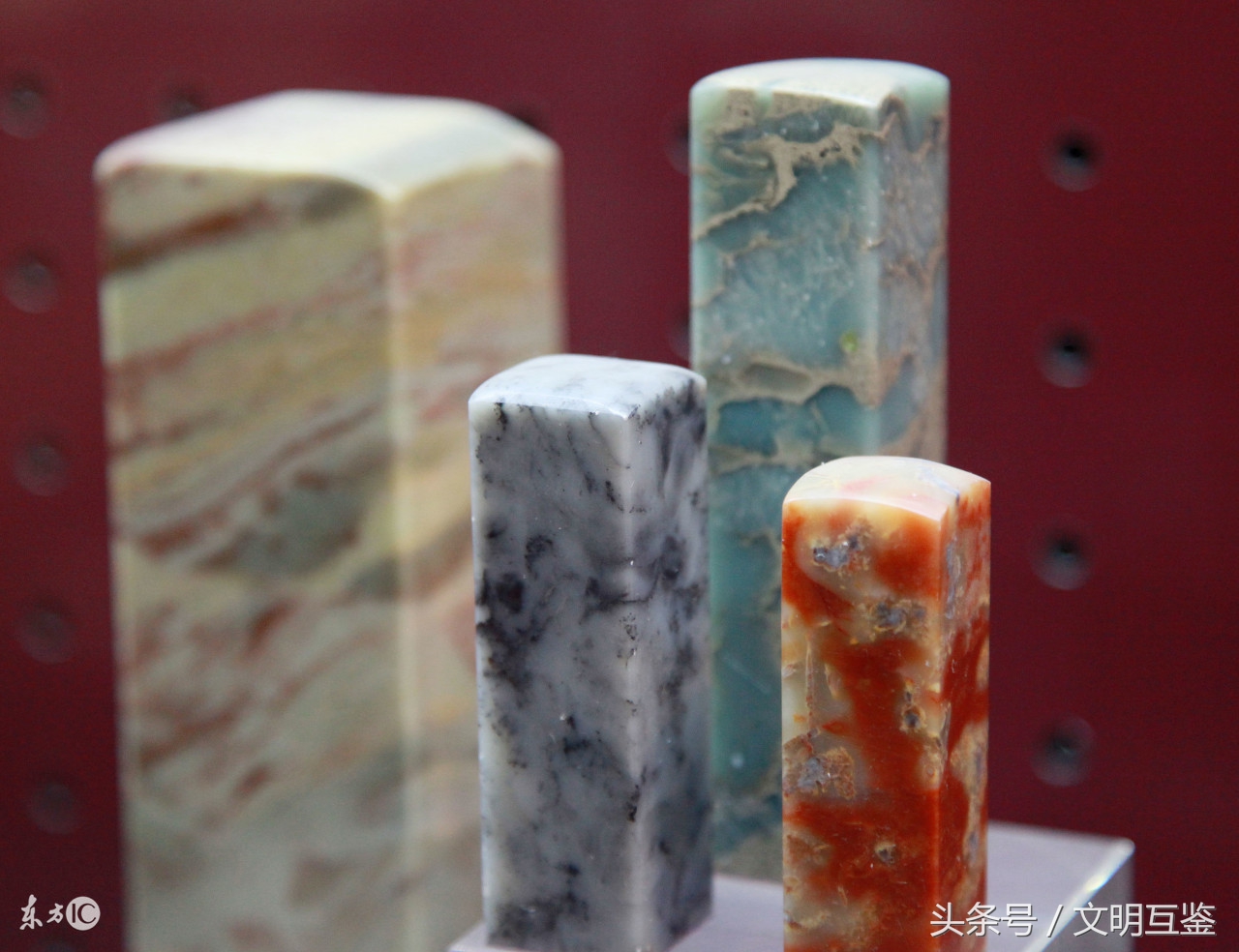 大爷36道工序打磨50年夜光杯，最薄处仅1毫米，用它喝酒千杯不醉