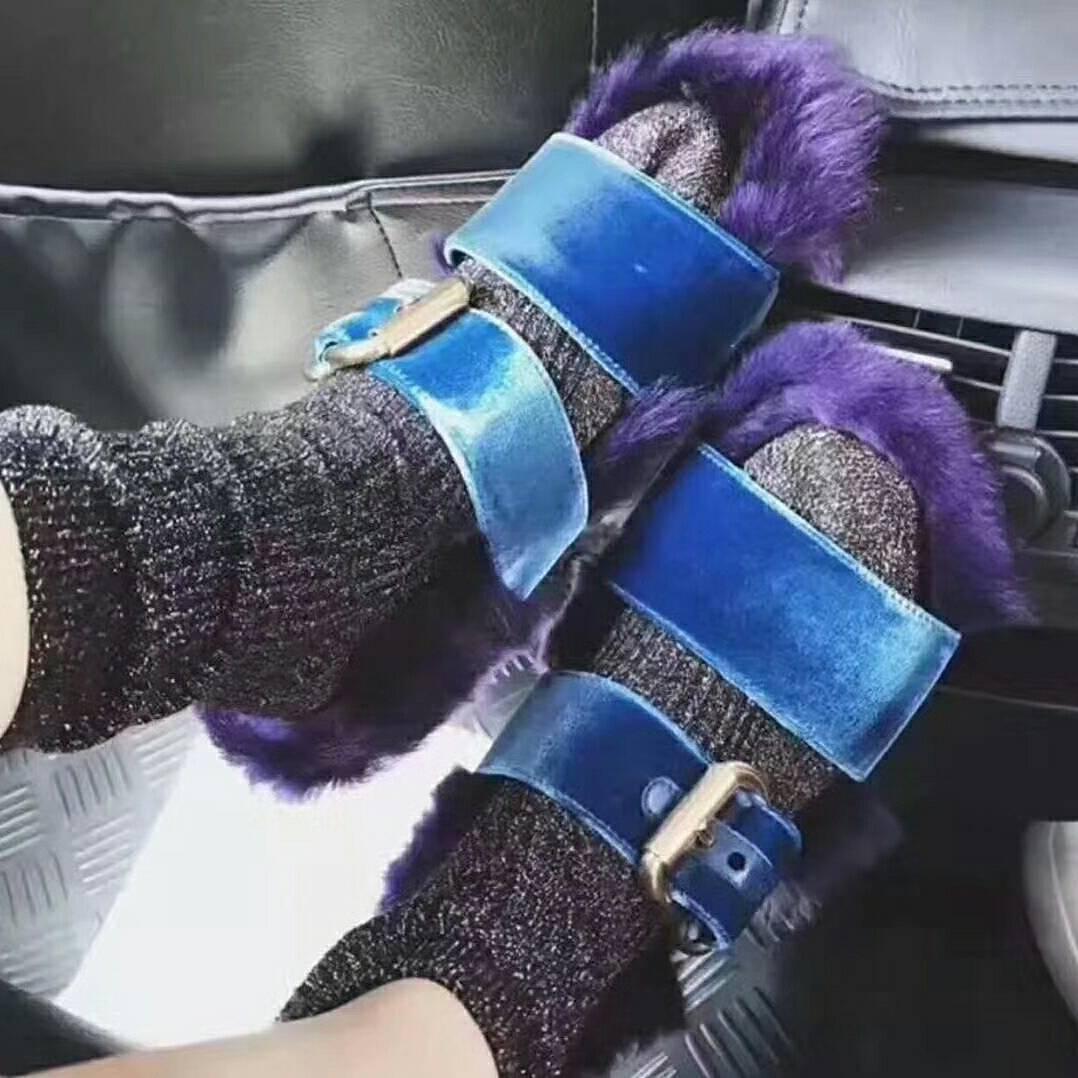 一直想买双好看的鞋,一直想买袜子