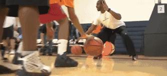 运球总是不稳容易失误怎么办,运球怎么不容易被断保罗乔治