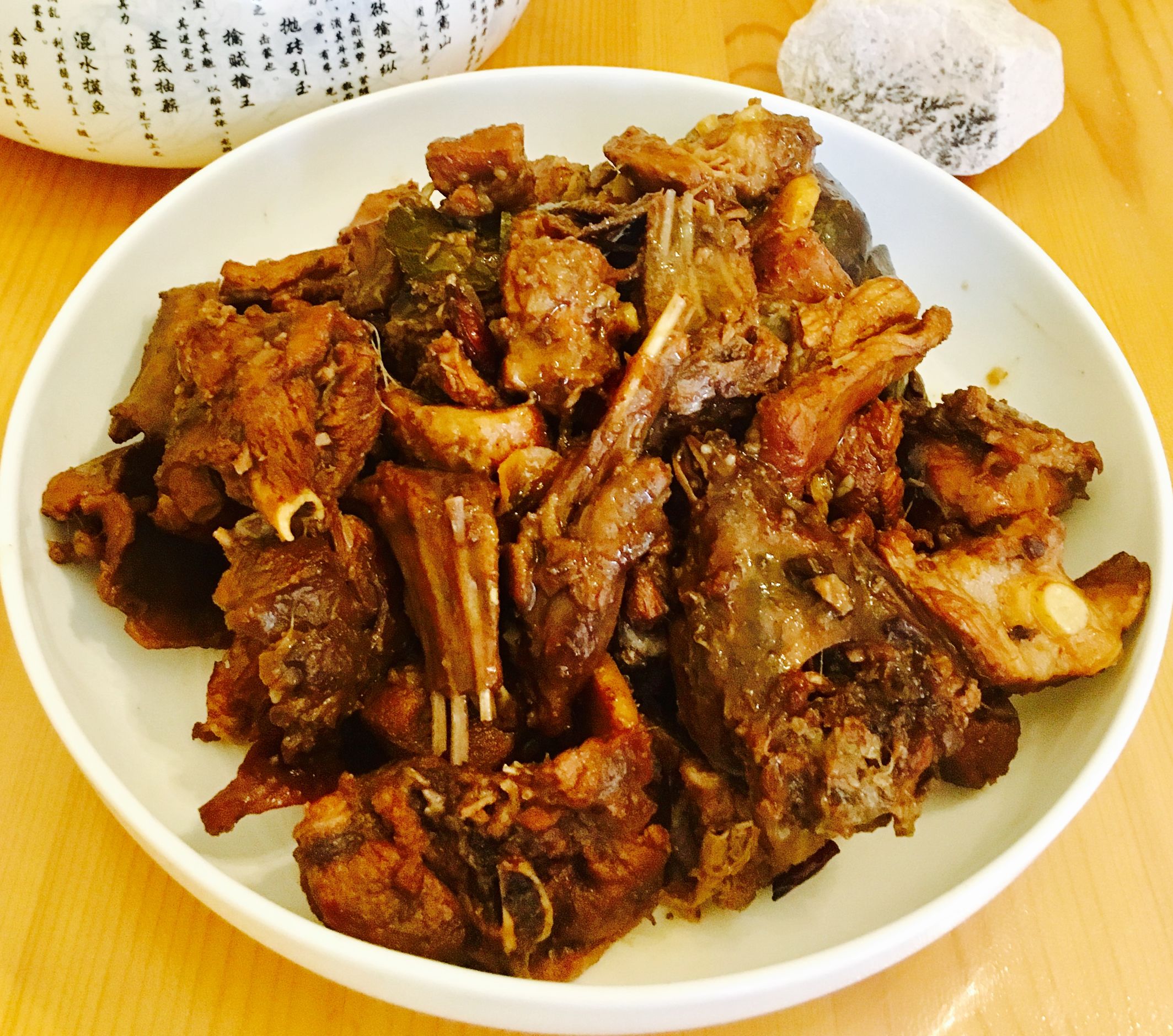 如何做好红烧兔子肉,红烧兔子肉怎么做又嫩又好吃