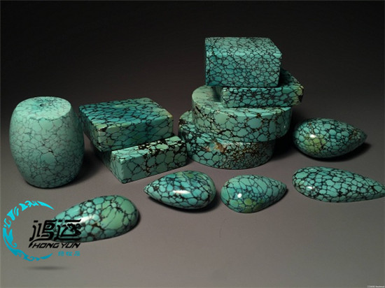 白乌兰花绿松石的特征,鸿运堂绿松石