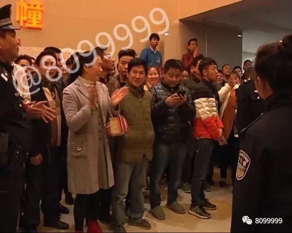 停车惹纠纷业主保安动了手,停车场保安与业主起冲突致死