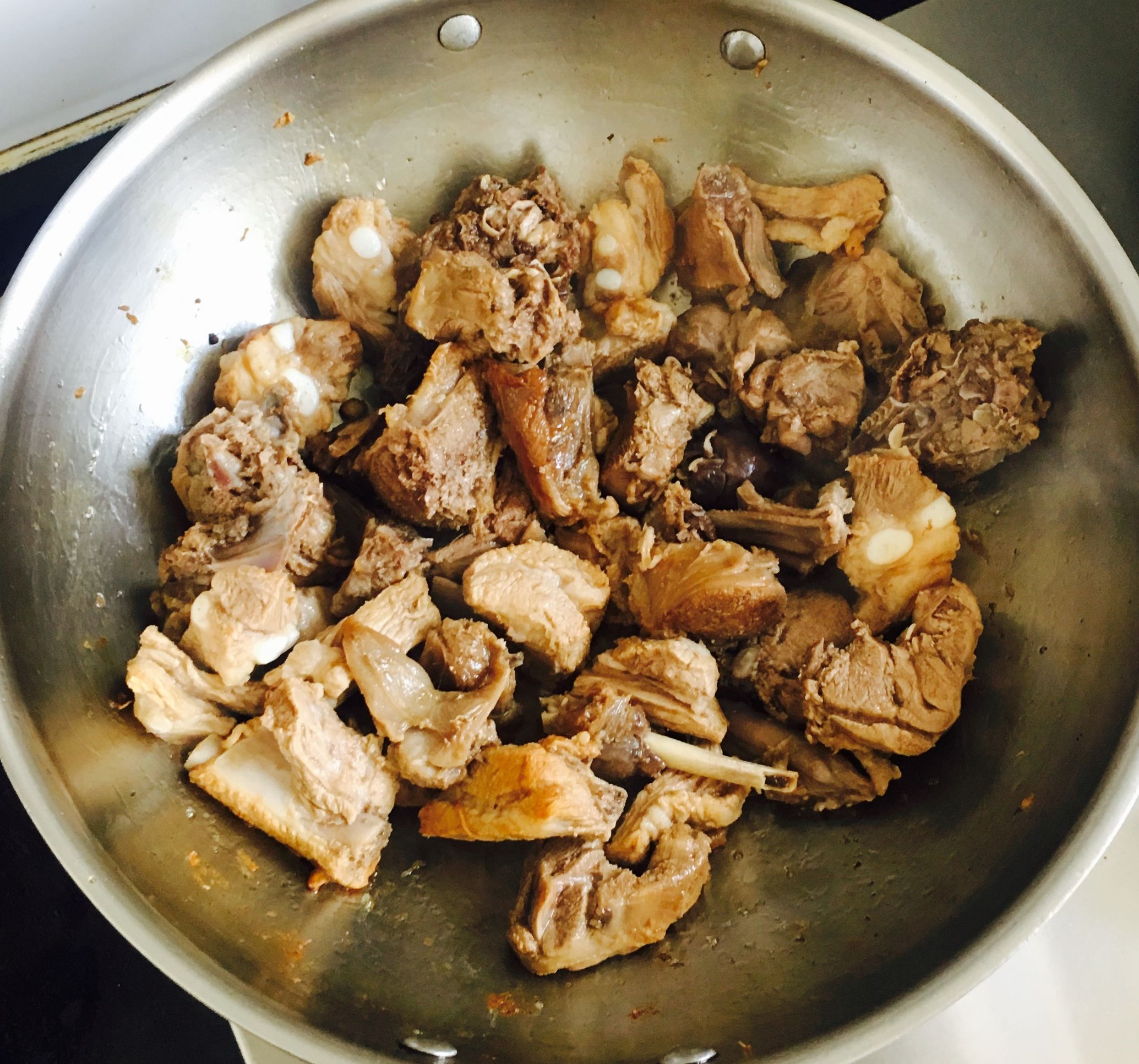 如何做好红烧兔子肉,红烧兔子肉怎么做又嫩又好吃