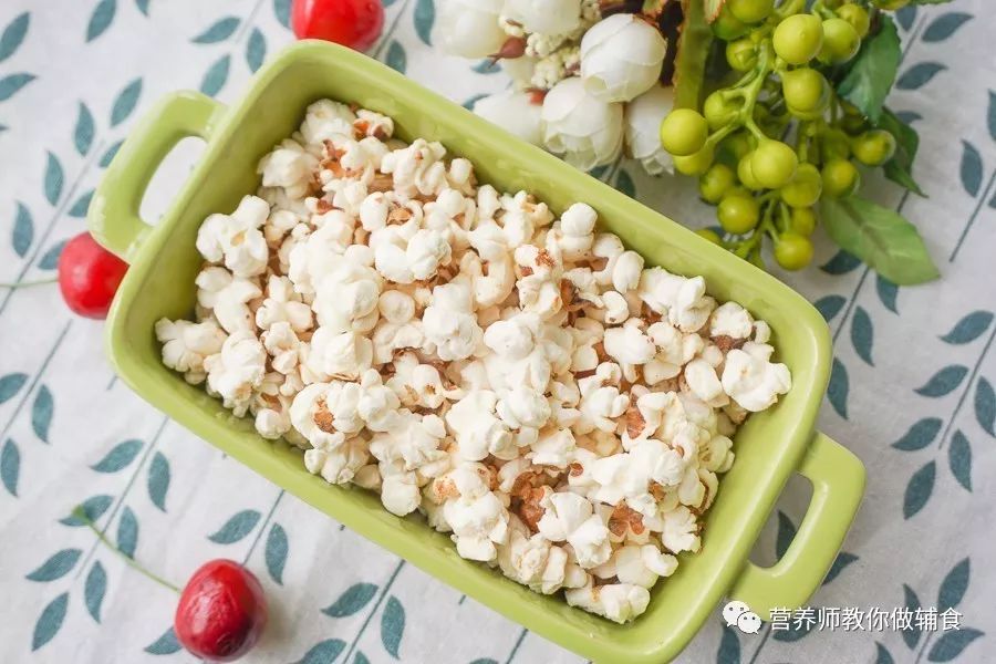 自制无油无糖爆米花热量,爆米花三合一装低糖