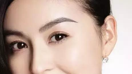 眉毛有点发蓝用什么颜色,眉毛做了两年还是很深发蓝