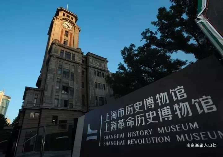 又一次站在了世界之巅！上海就是这样一个实力城市！来了就不想走