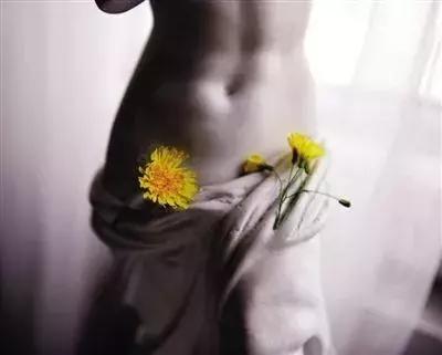 女人爱抽烟有什么危害,女人抽烟易引起什么病